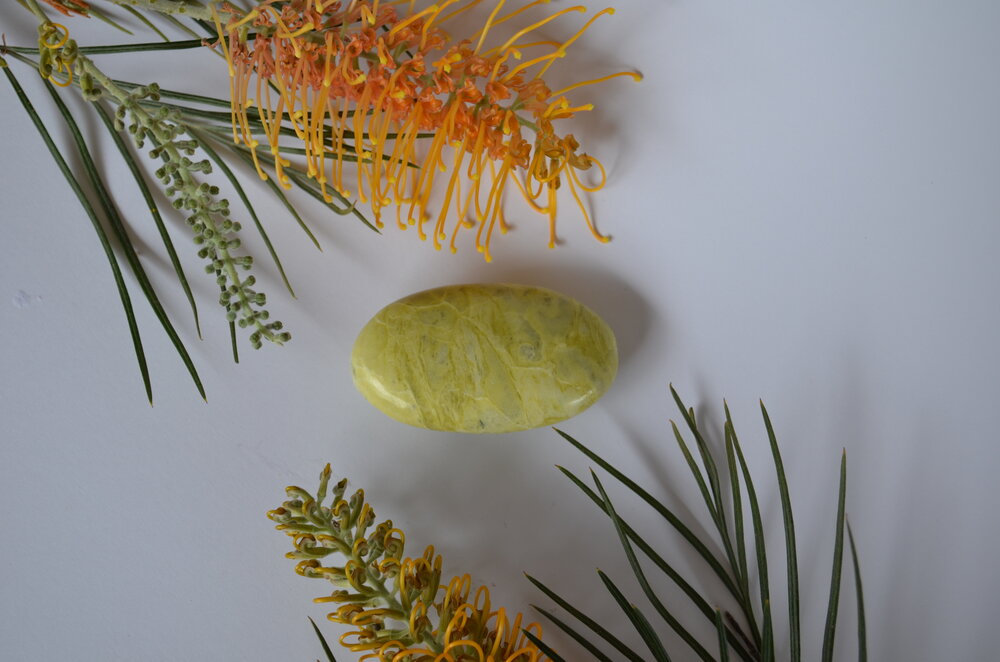 Serpentine Palm Stone